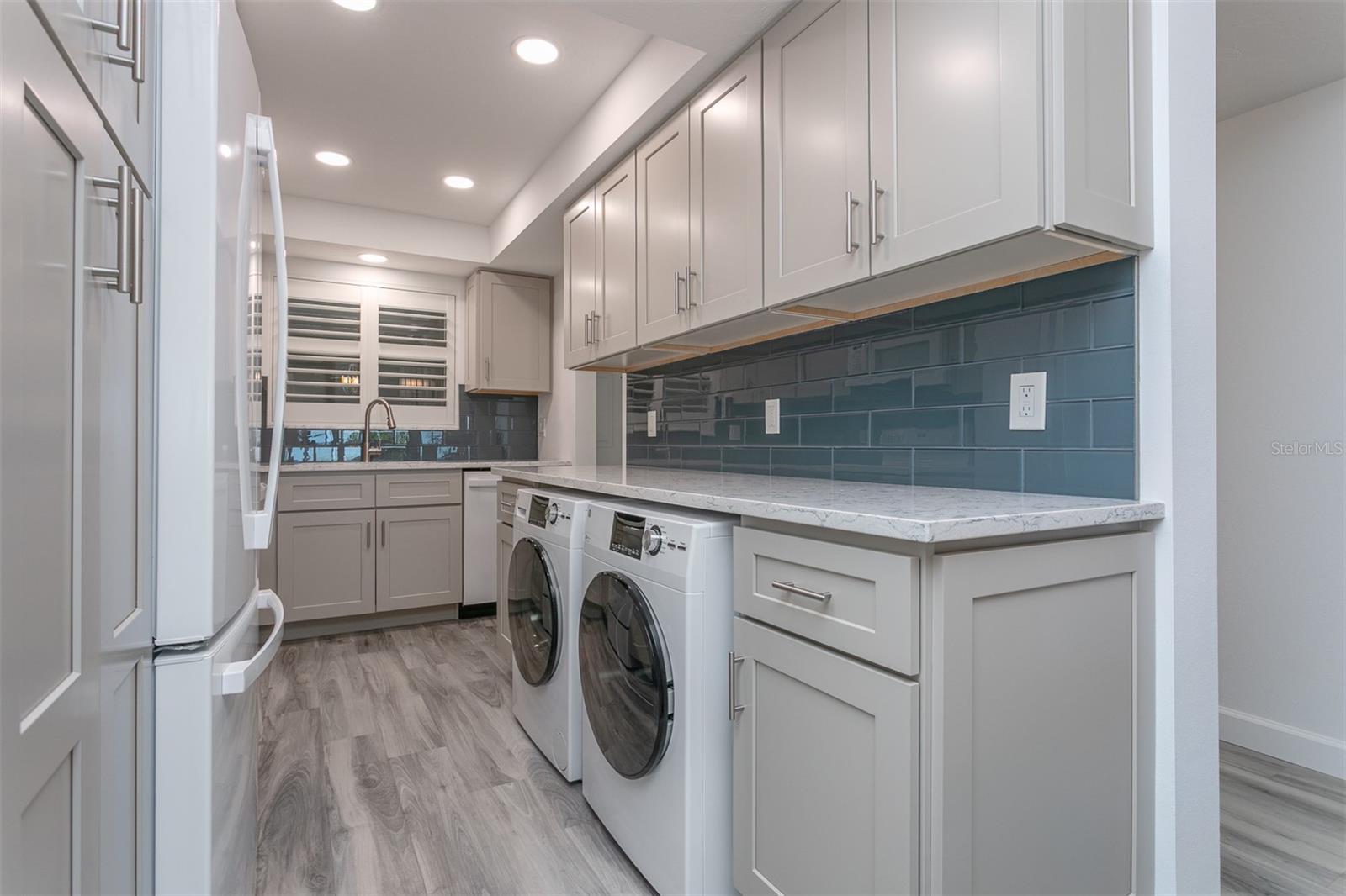 633 ALHAMBRA RD #305, VENICE, FL, 34285