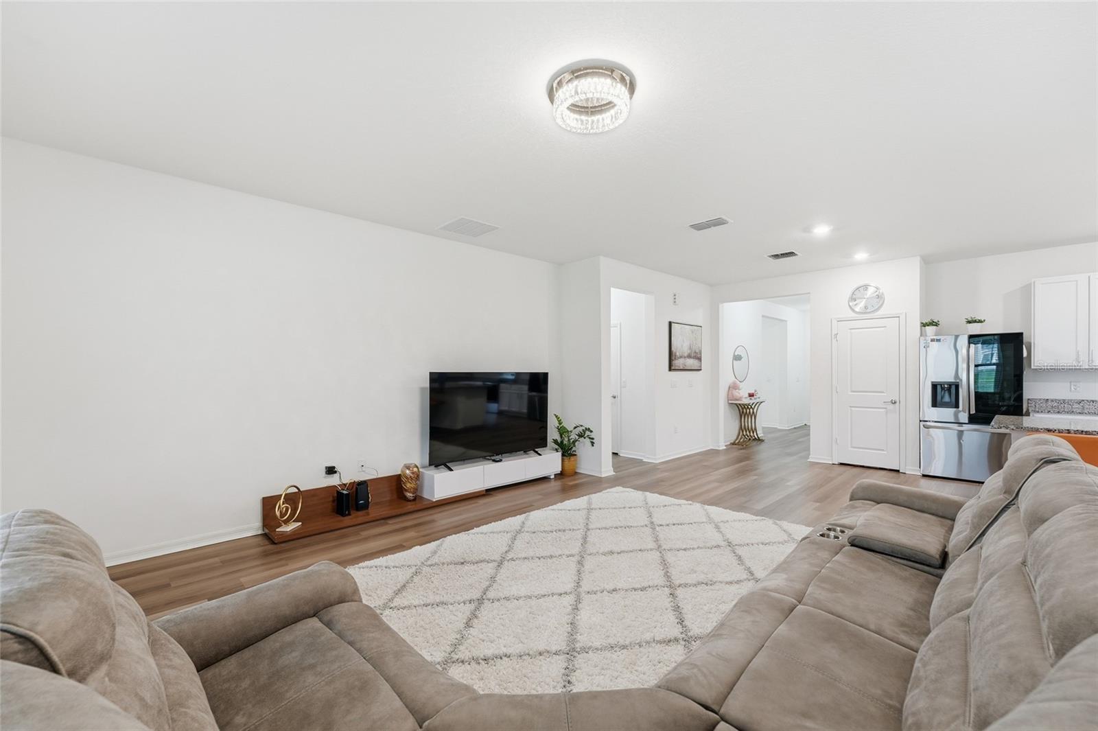 2081 MALBEC CT, MINNEOLA, FL, 34715