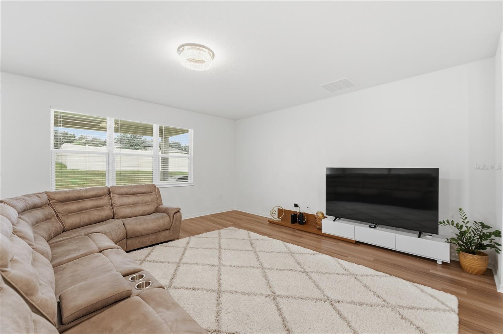 2081 MALBEC CT, MINNEOLA, FL, 34715