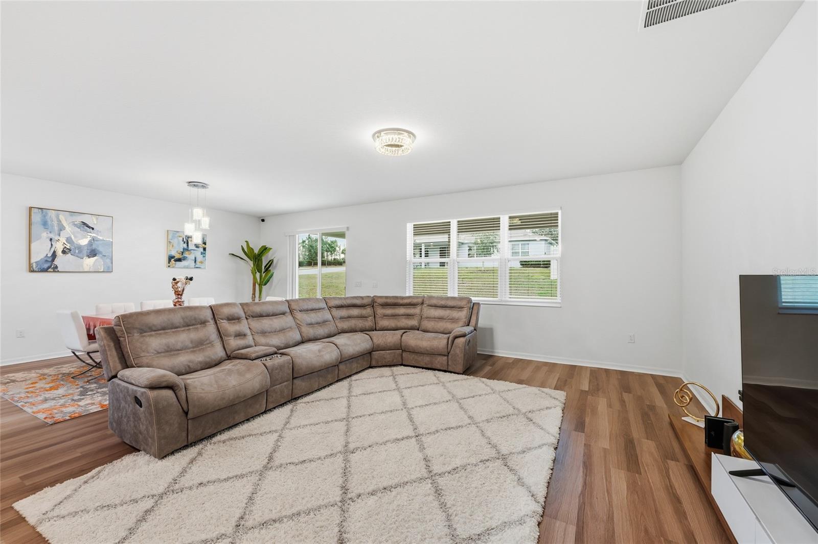 2081 MALBEC CT, MINNEOLA, FL, 34715