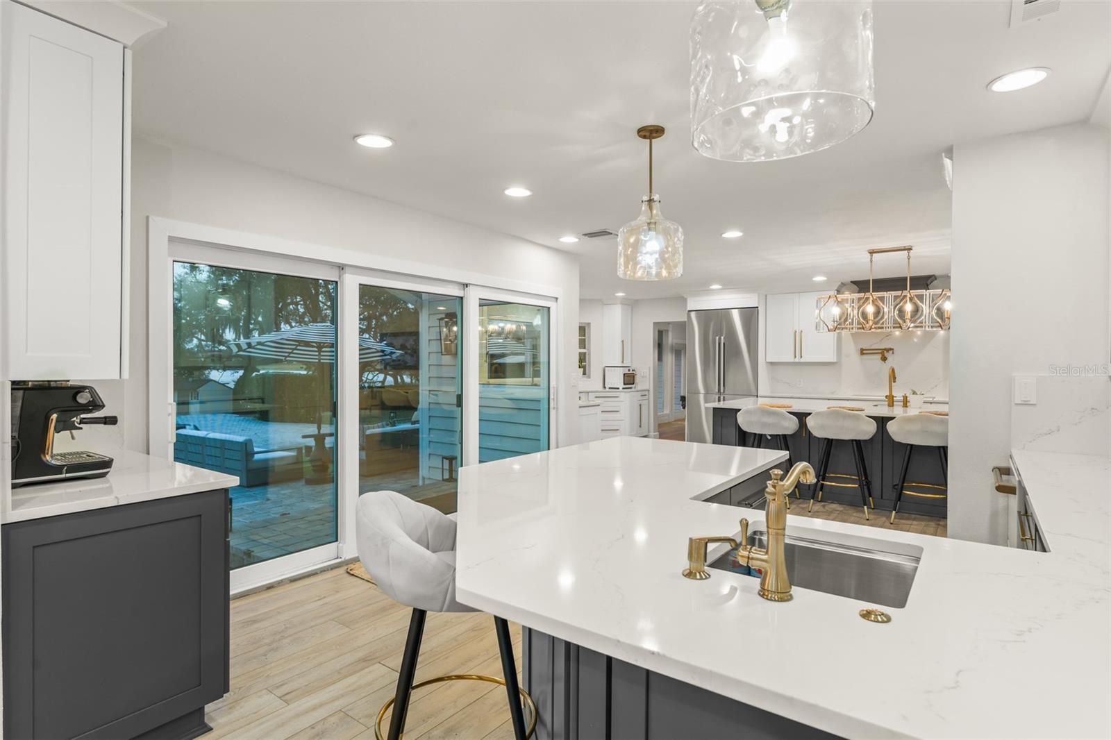 O6376859 Property Photo