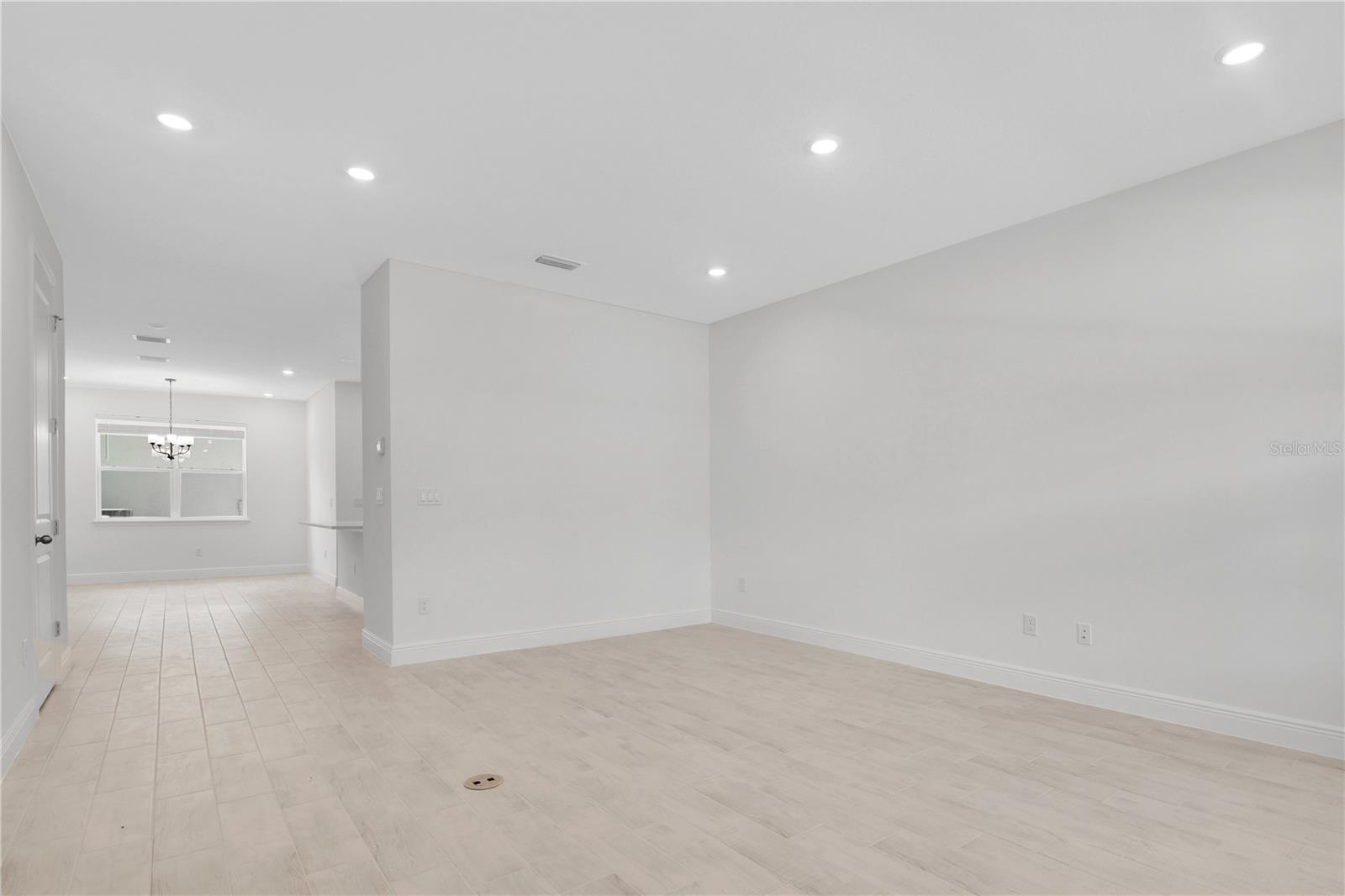 13124 CALMING BREEZE WAY, WINTER GARDEN, FL, 34787