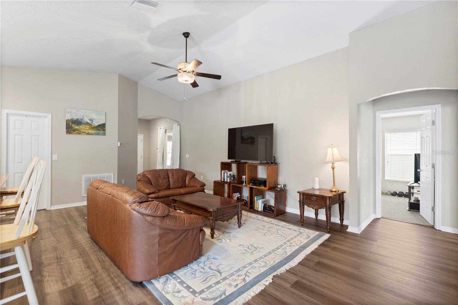 719 VINEYARD RESERVE CT, SEFFNER, FL, 33584