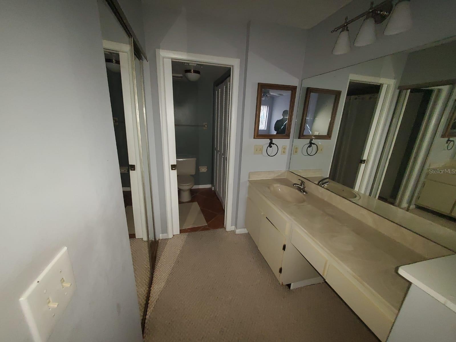 5333 VINELAND RD #101, ORLANDO, FL, 32811