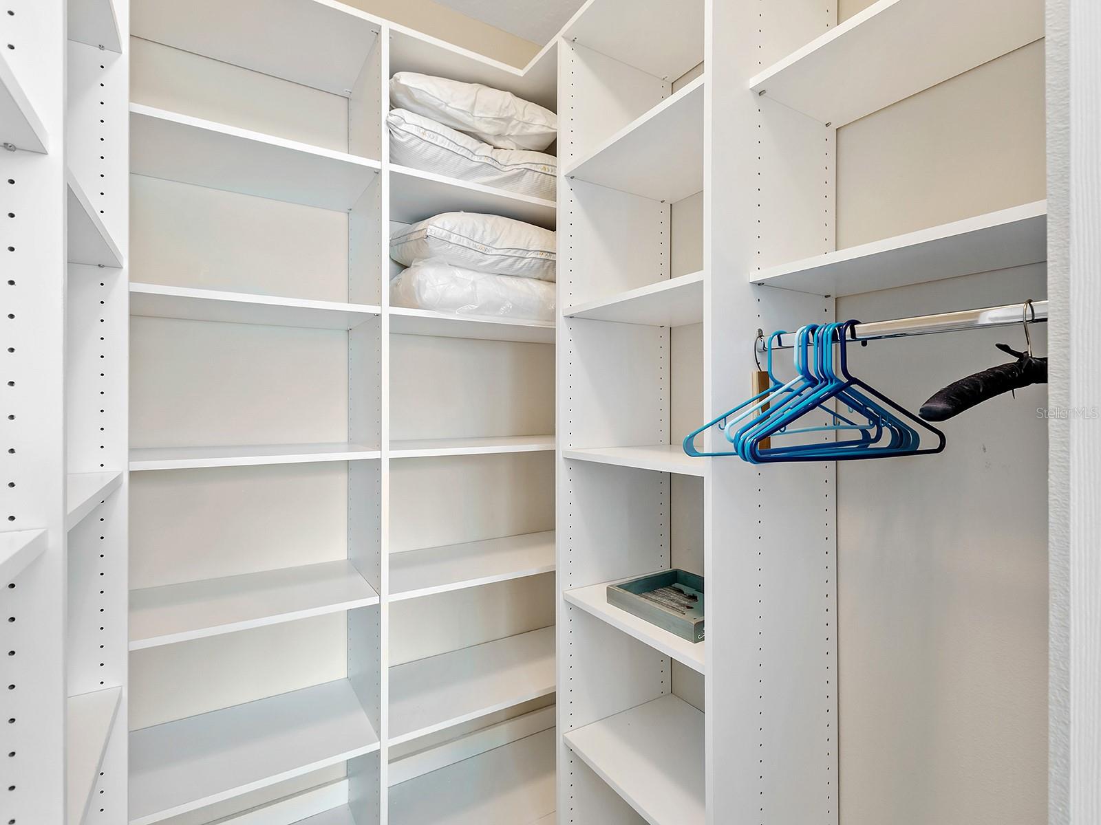 337 SUNSET LAKE BLVD #337, VENICE, FL, 34292