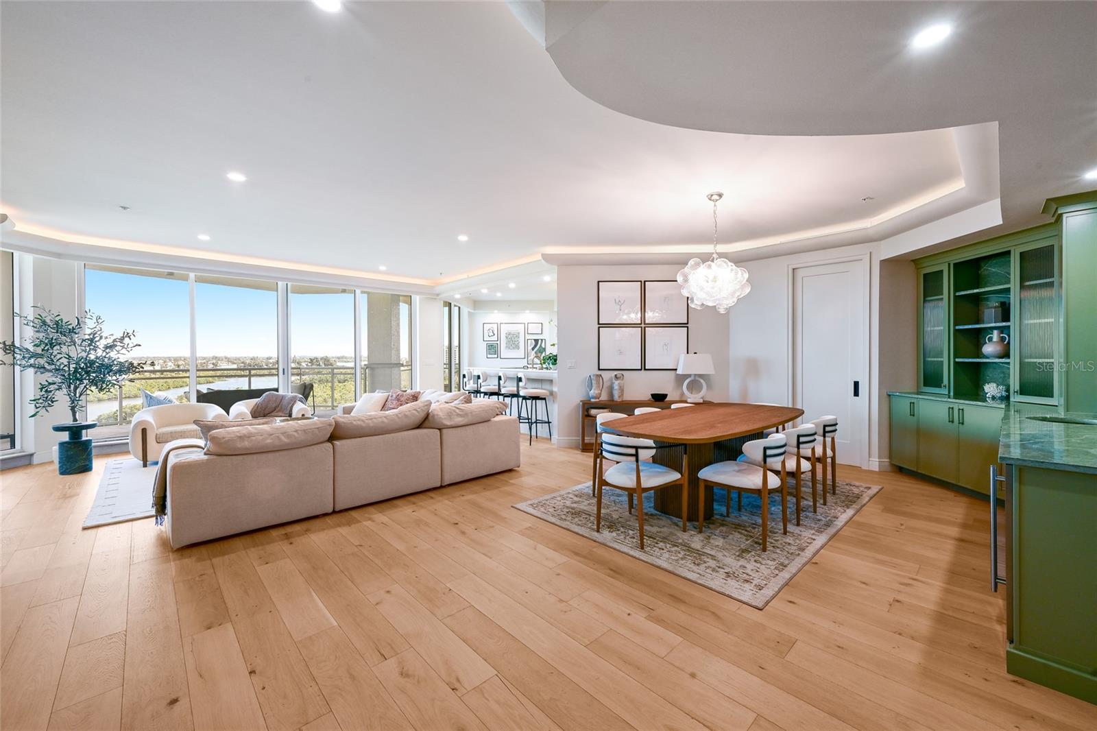 A4679860 Property Photo