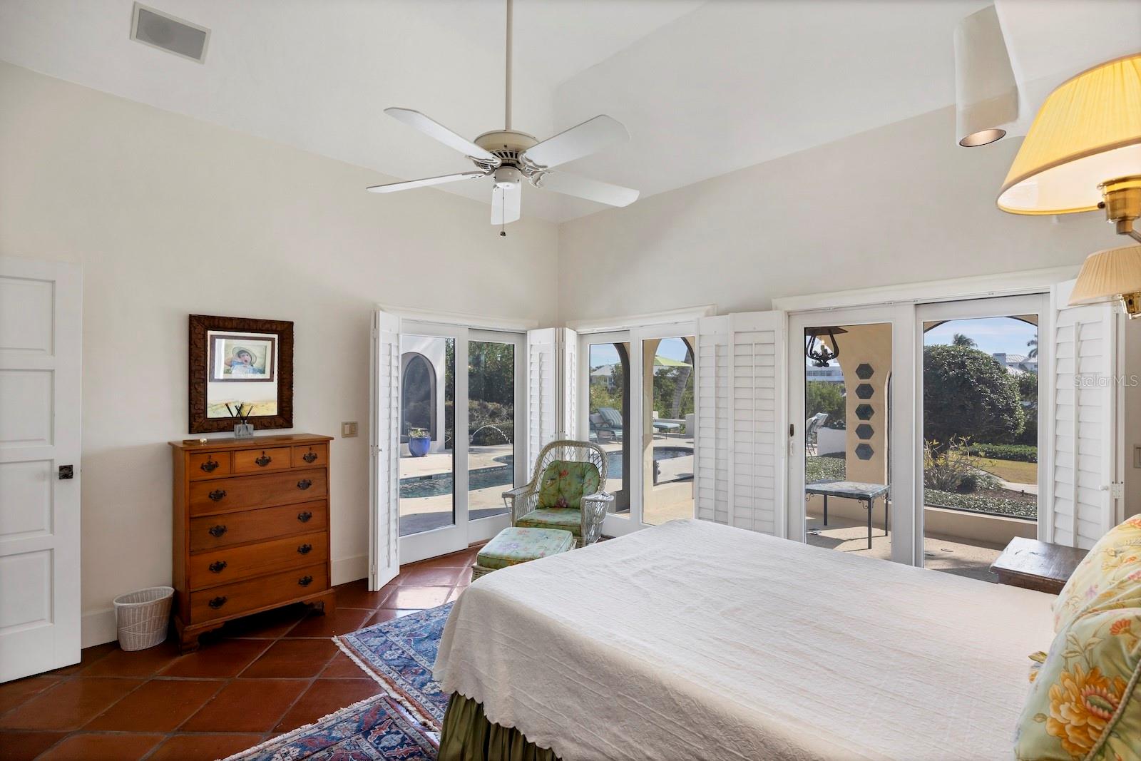 D6145817 Property Photo