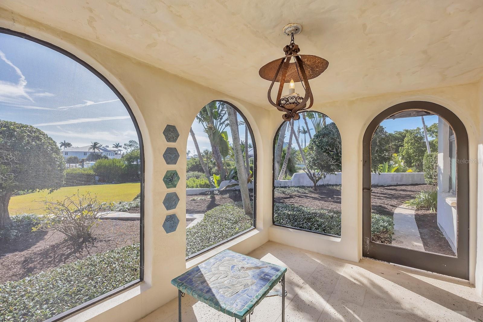 D6145817 Property Photo