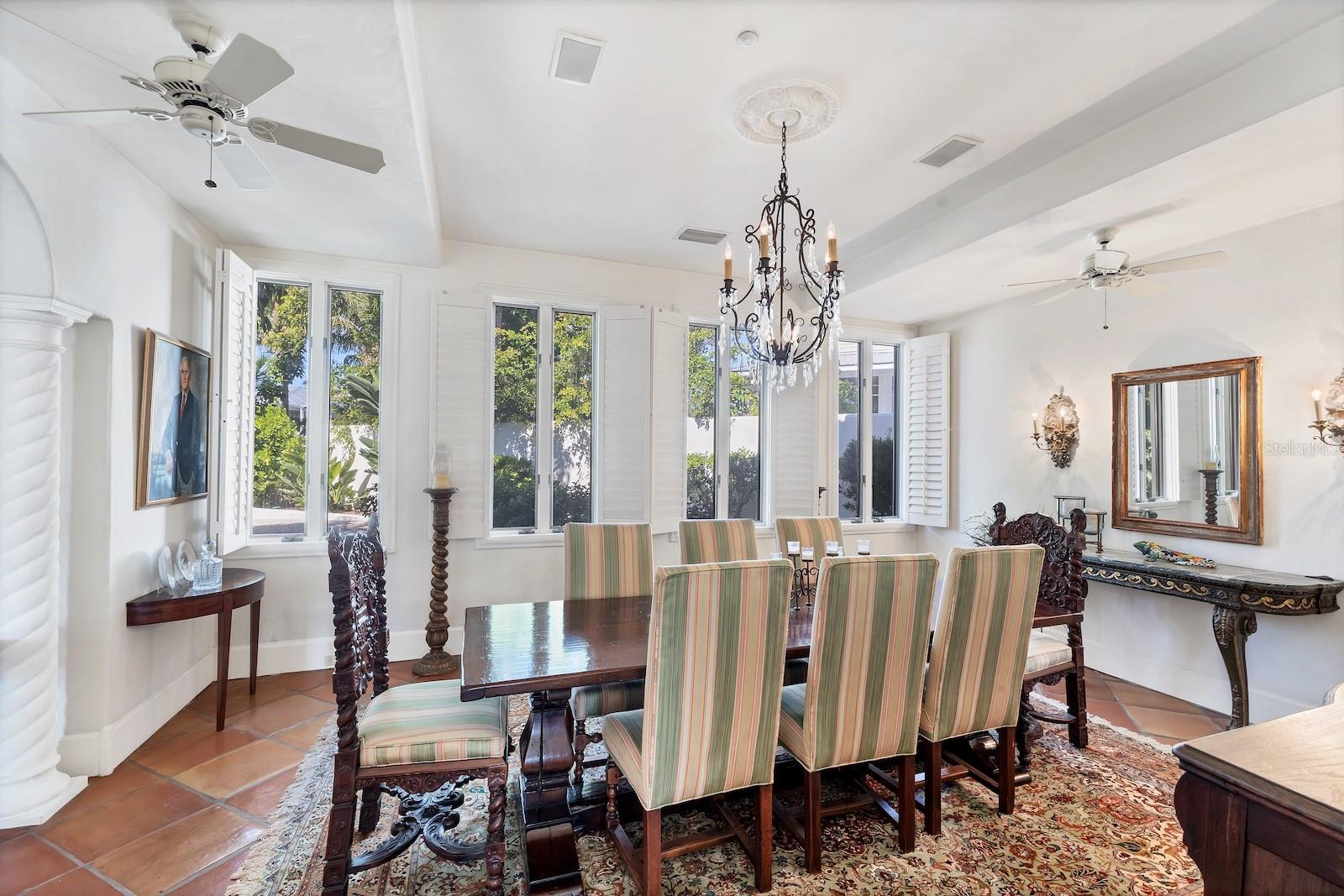 D6145817 Property Photo