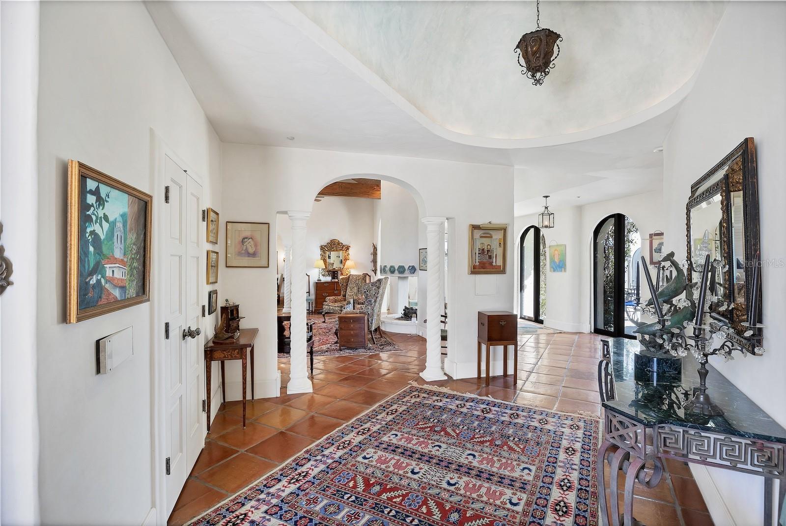 D6145817 Property Photo