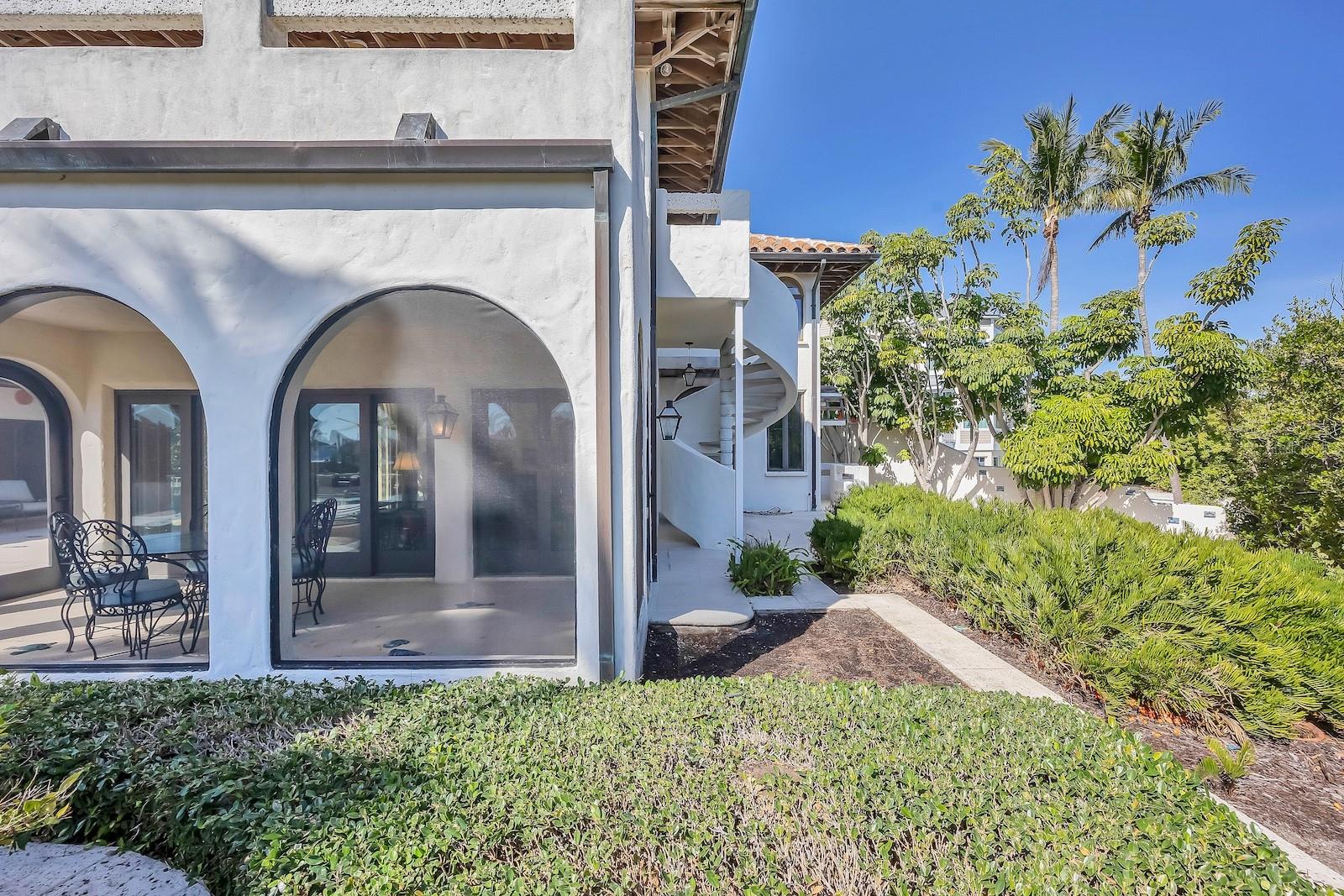 D6145817 Property Photo