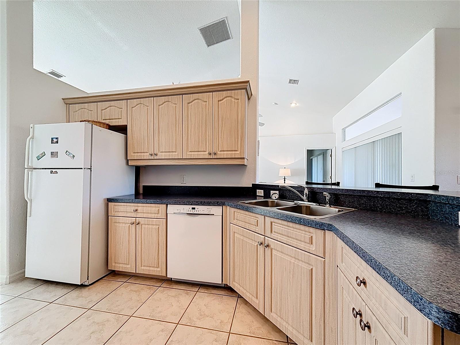 9 MEDALIST LN, ROTONDA WEST, FL, 33947