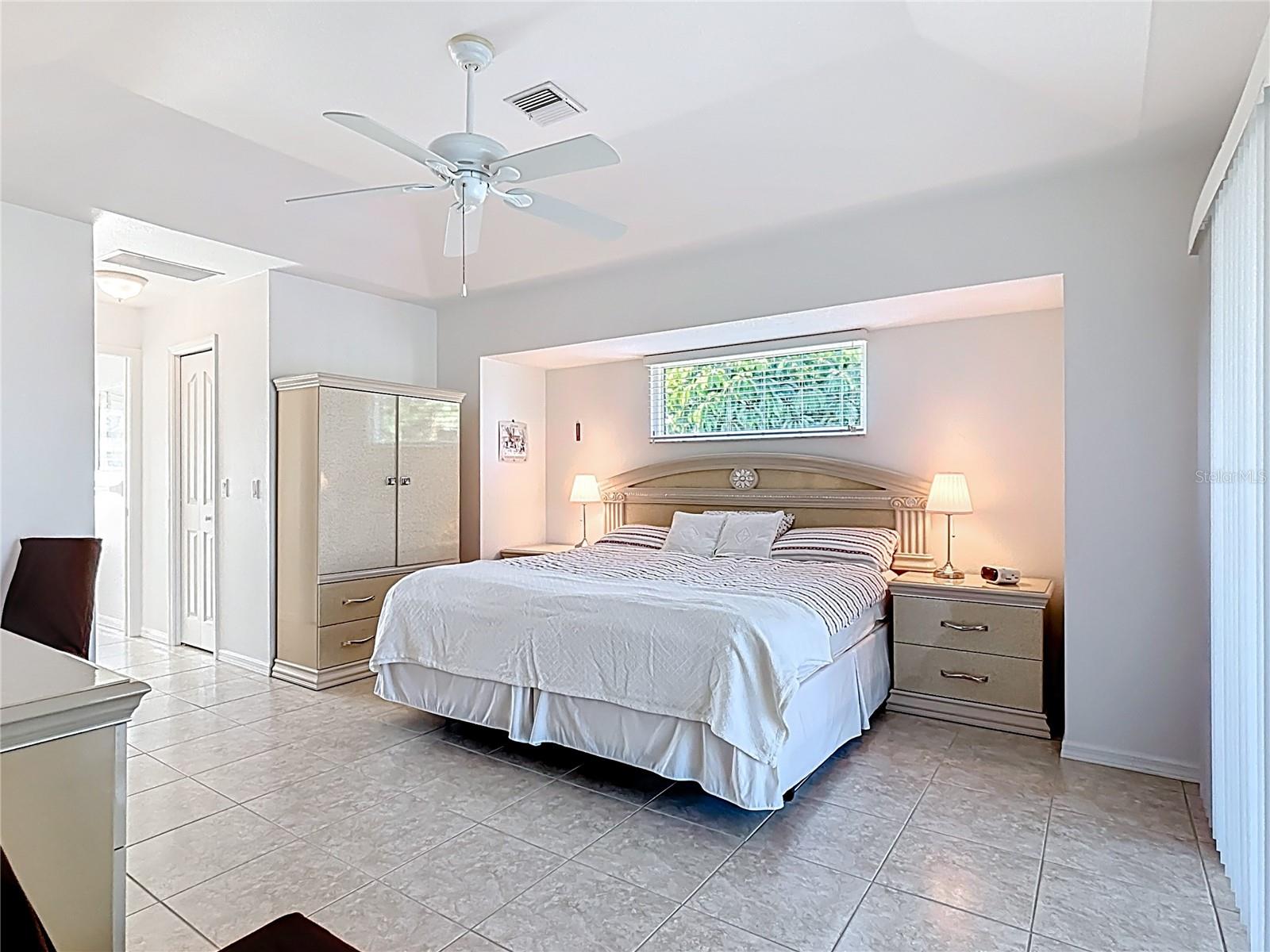9 MEDALIST LN, ROTONDA WEST, FL, 33947