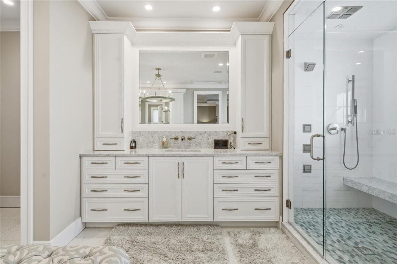 TB8468881 Property Photo