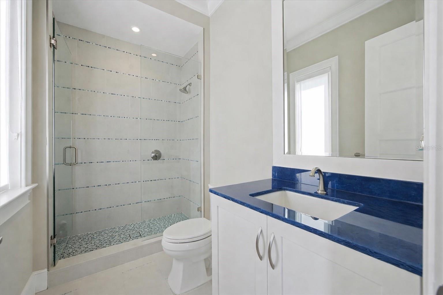 TB8468881 Property Photo