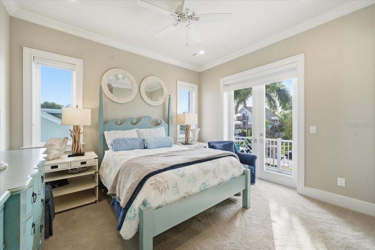 TB8468881 Property Photo