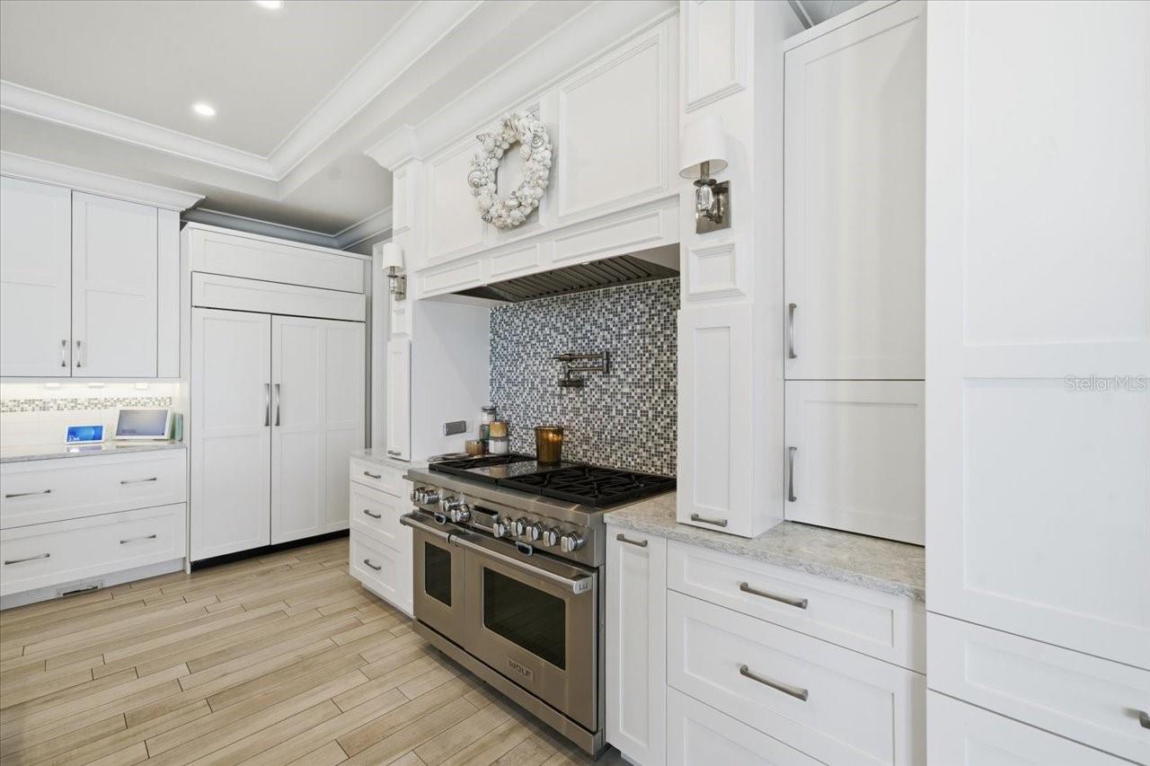 TB8468881 Property Photo