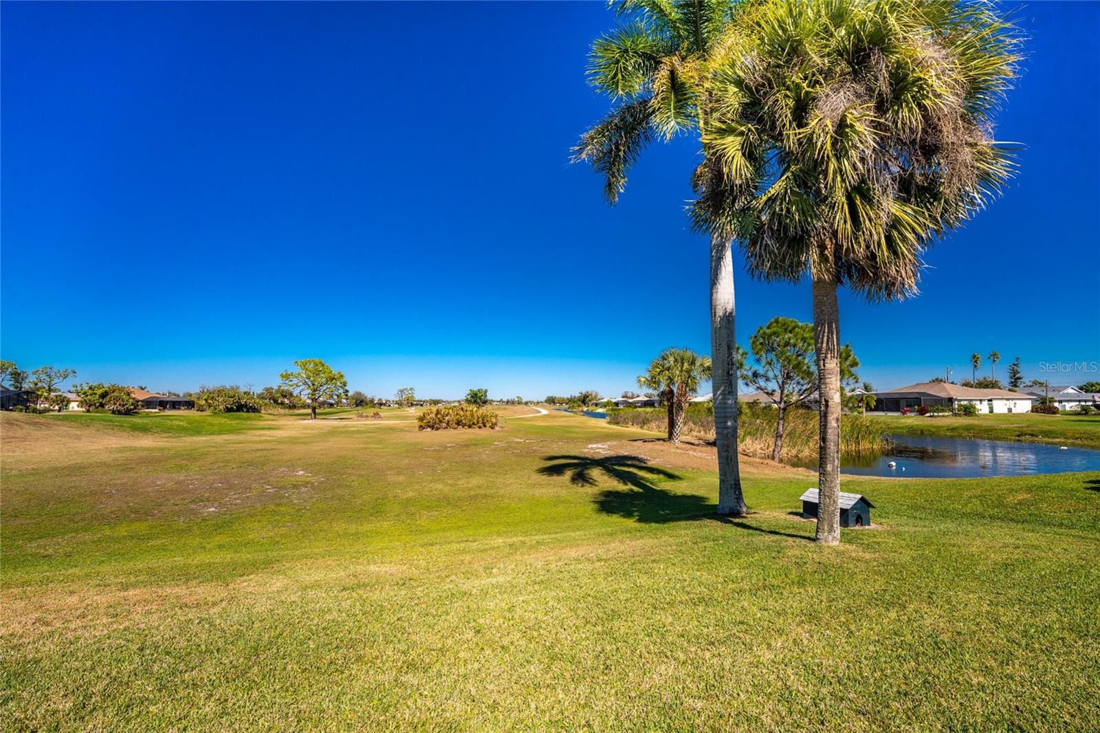 10 BUNKER RD, ROTONDA WEST, FL, 33947