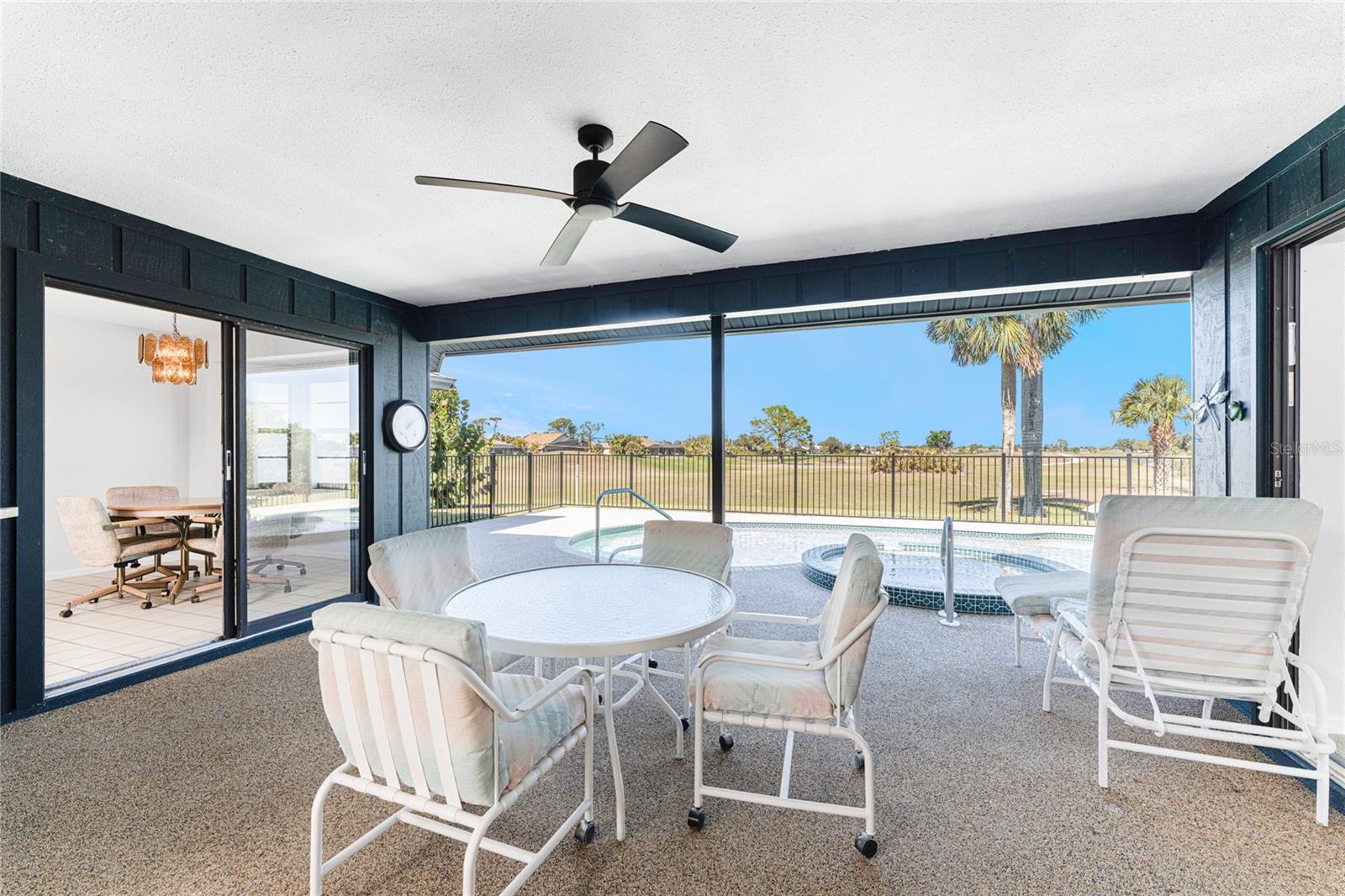 10 BUNKER RD, ROTONDA WEST, FL, 33947