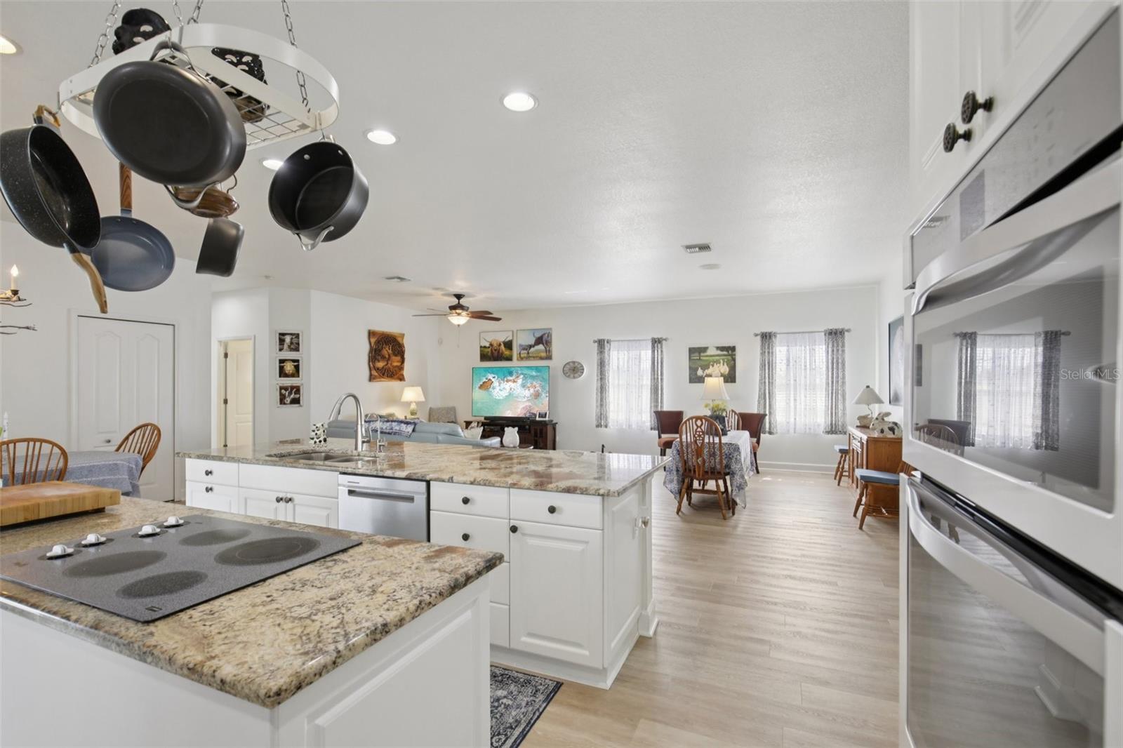 803 BEL AIR STAR PKWY, SARASOTA, FL, 34240