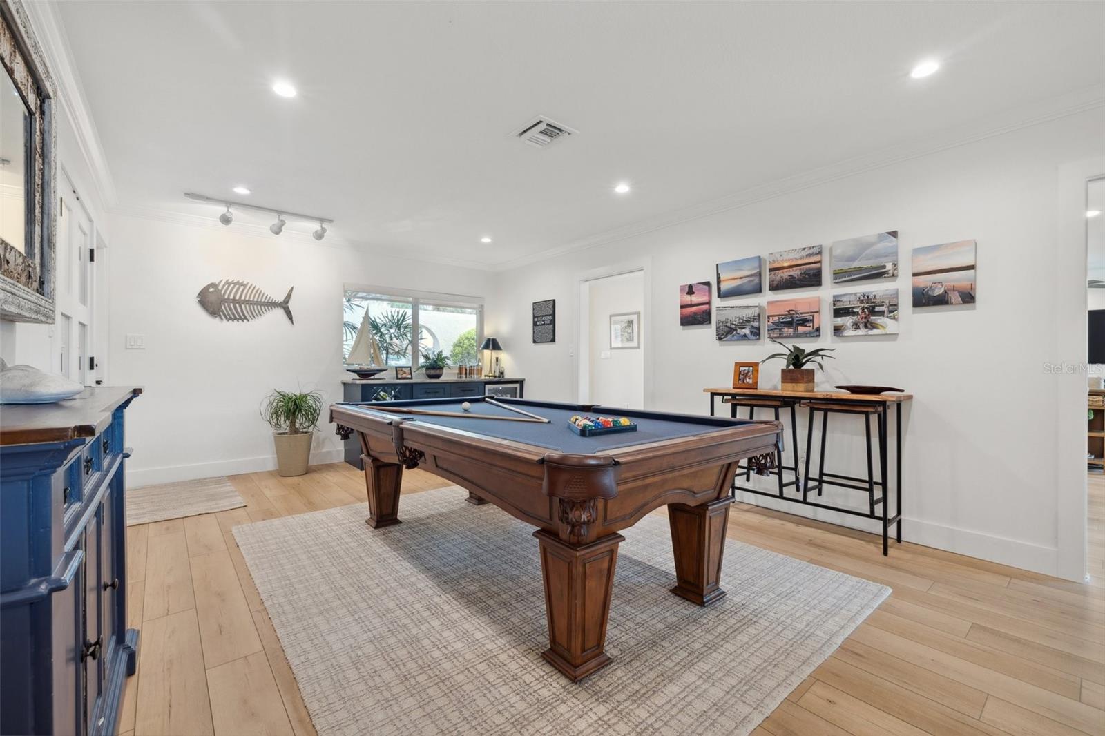 1424 47TH AVE NE, ST PETERSBURG, FL, 33703