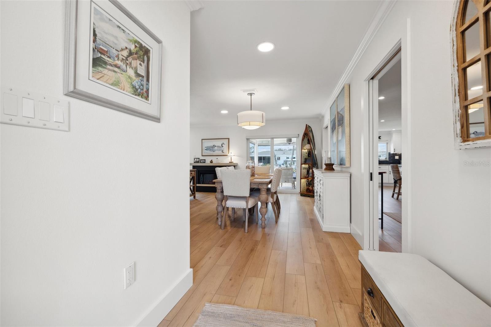 1424 47TH AVE NE, ST PETERSBURG, FL, 33703