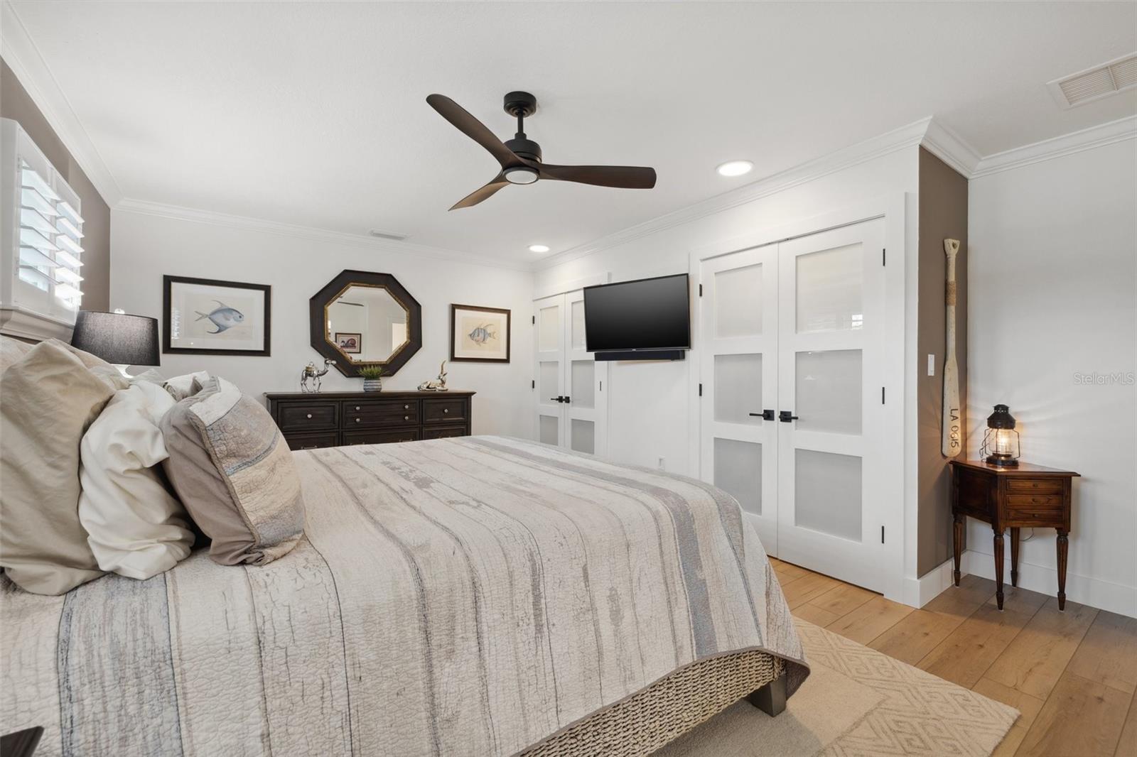 1424 47TH AVE NE, ST PETERSBURG, FL, 33703