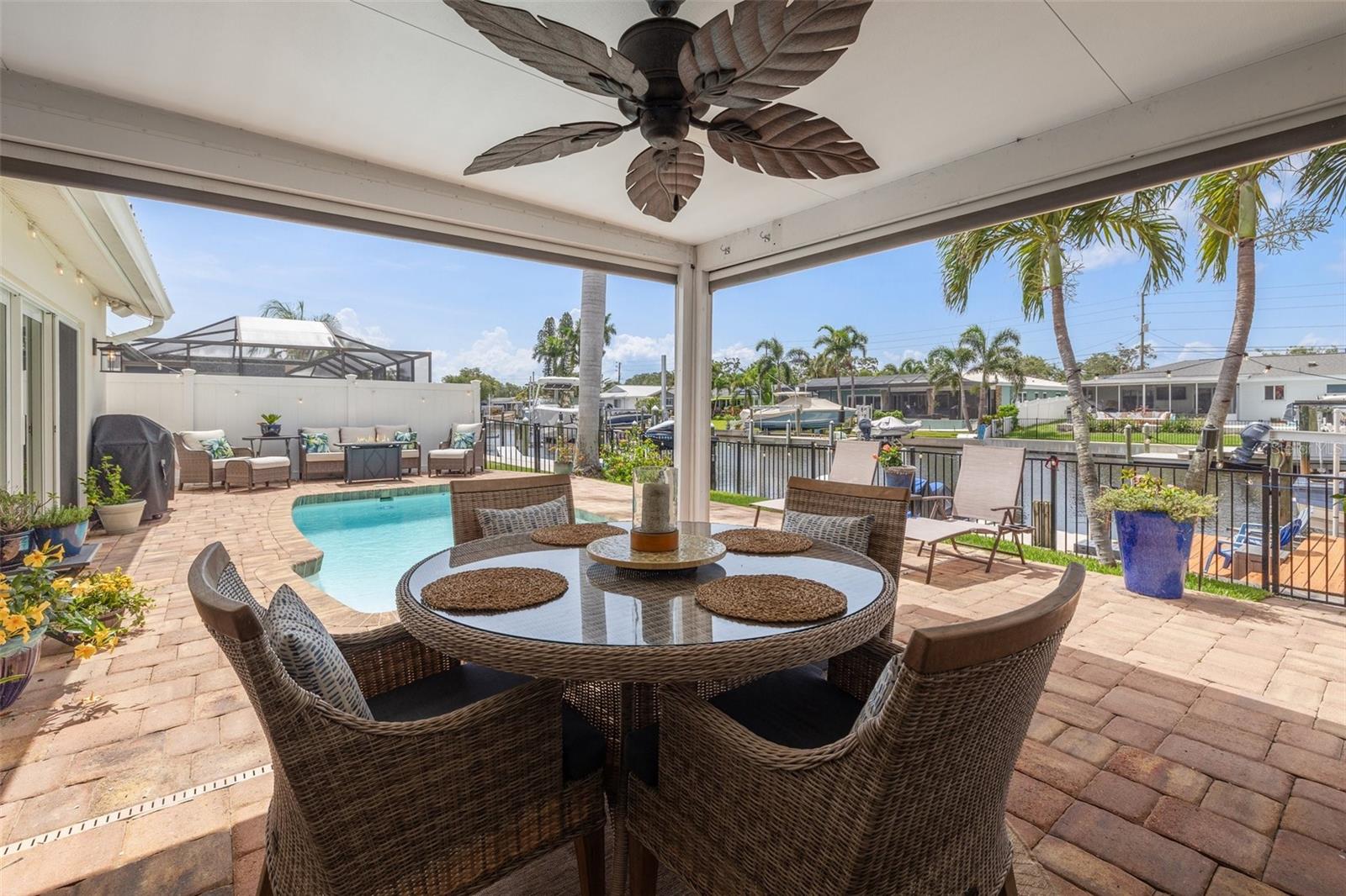 1424 47TH AVE NE, ST PETERSBURG, FL, 33703