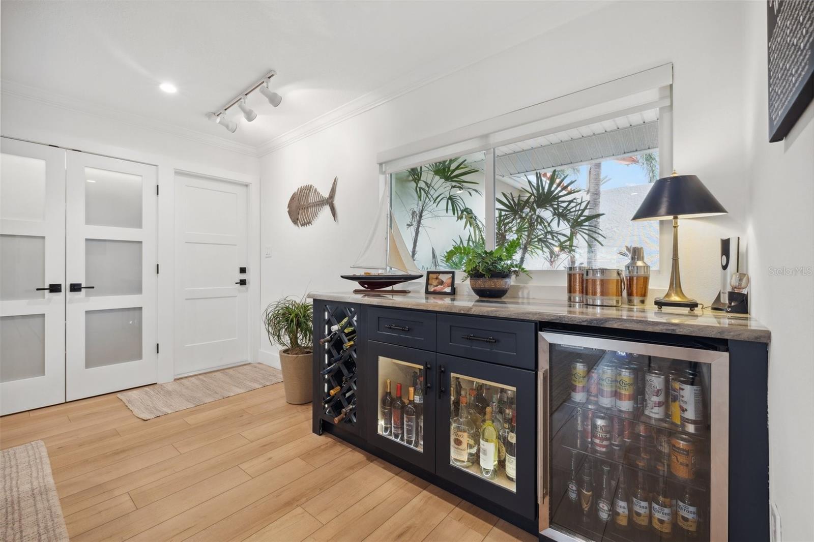 1424 47TH AVE NE, ST PETERSBURG, FL, 33703