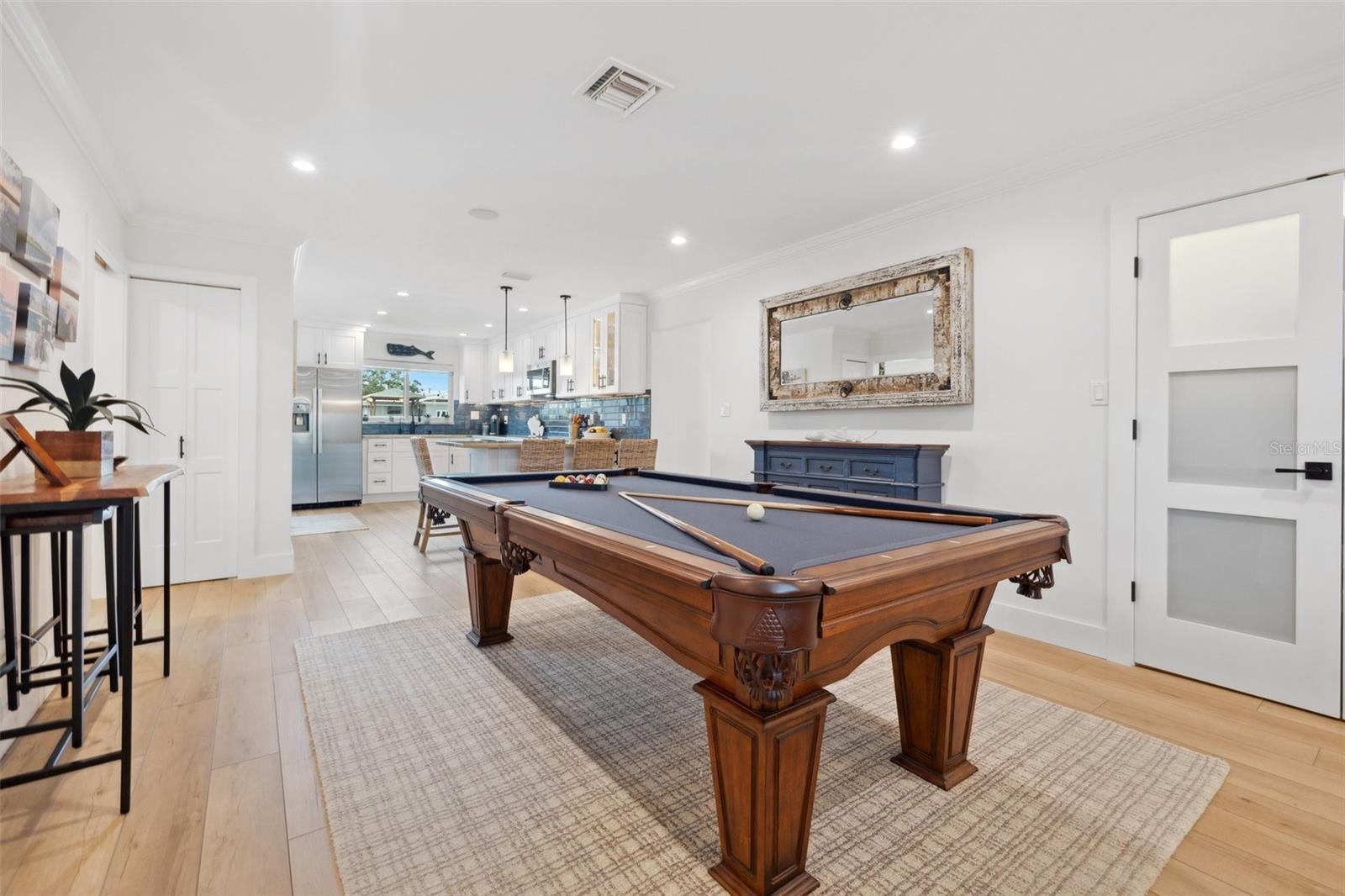 1424 47TH AVE NE, ST PETERSBURG, FL, 33703