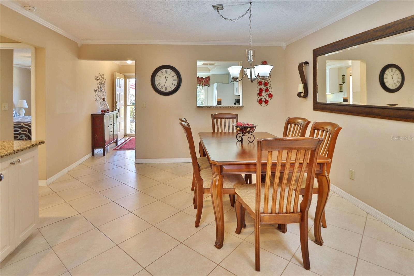 880 MACLAREN DR N #B, PALM HARBOR, FL, 34684