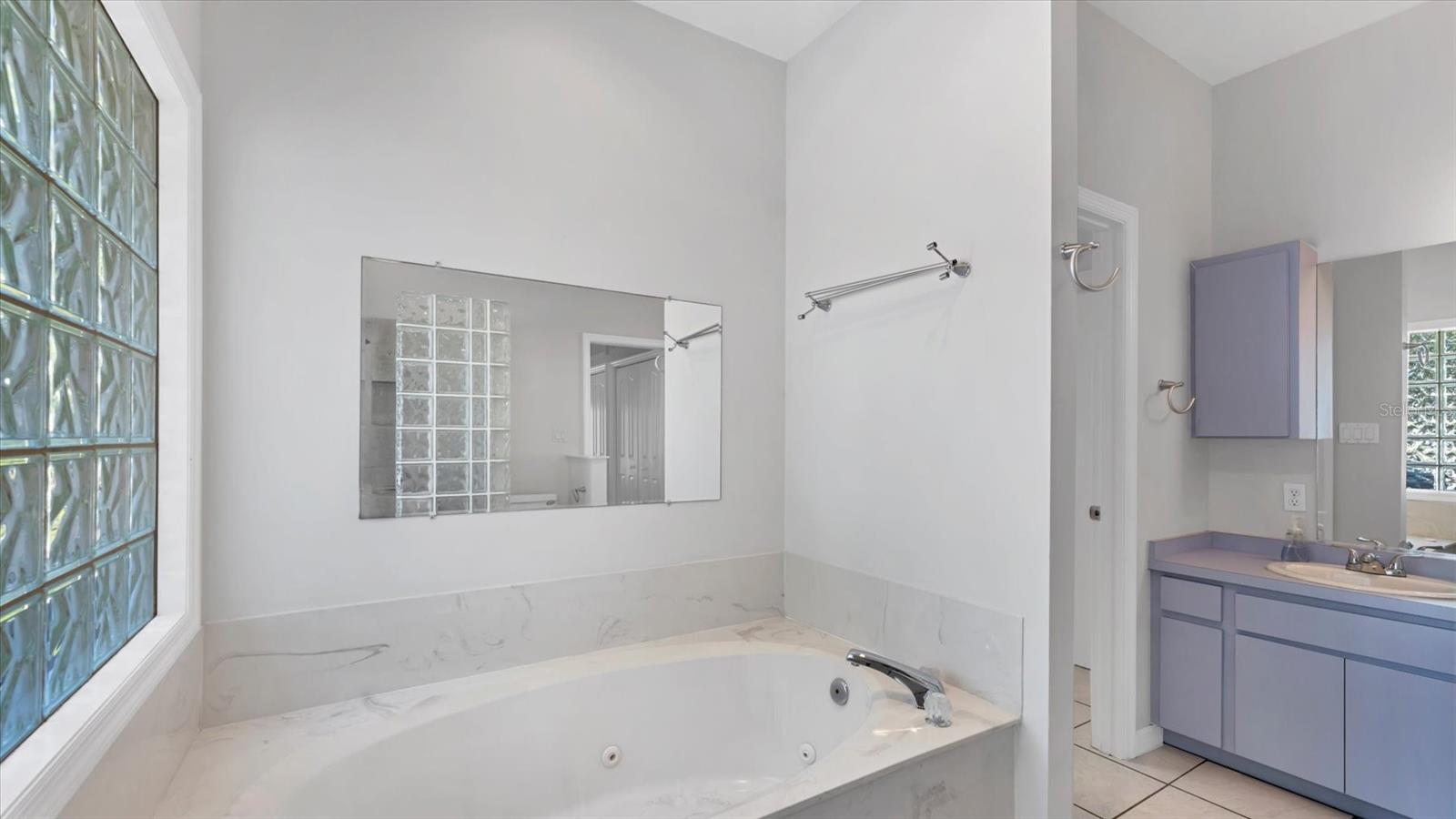 467 INGRES DR, NOKOMIS, FL, 34275