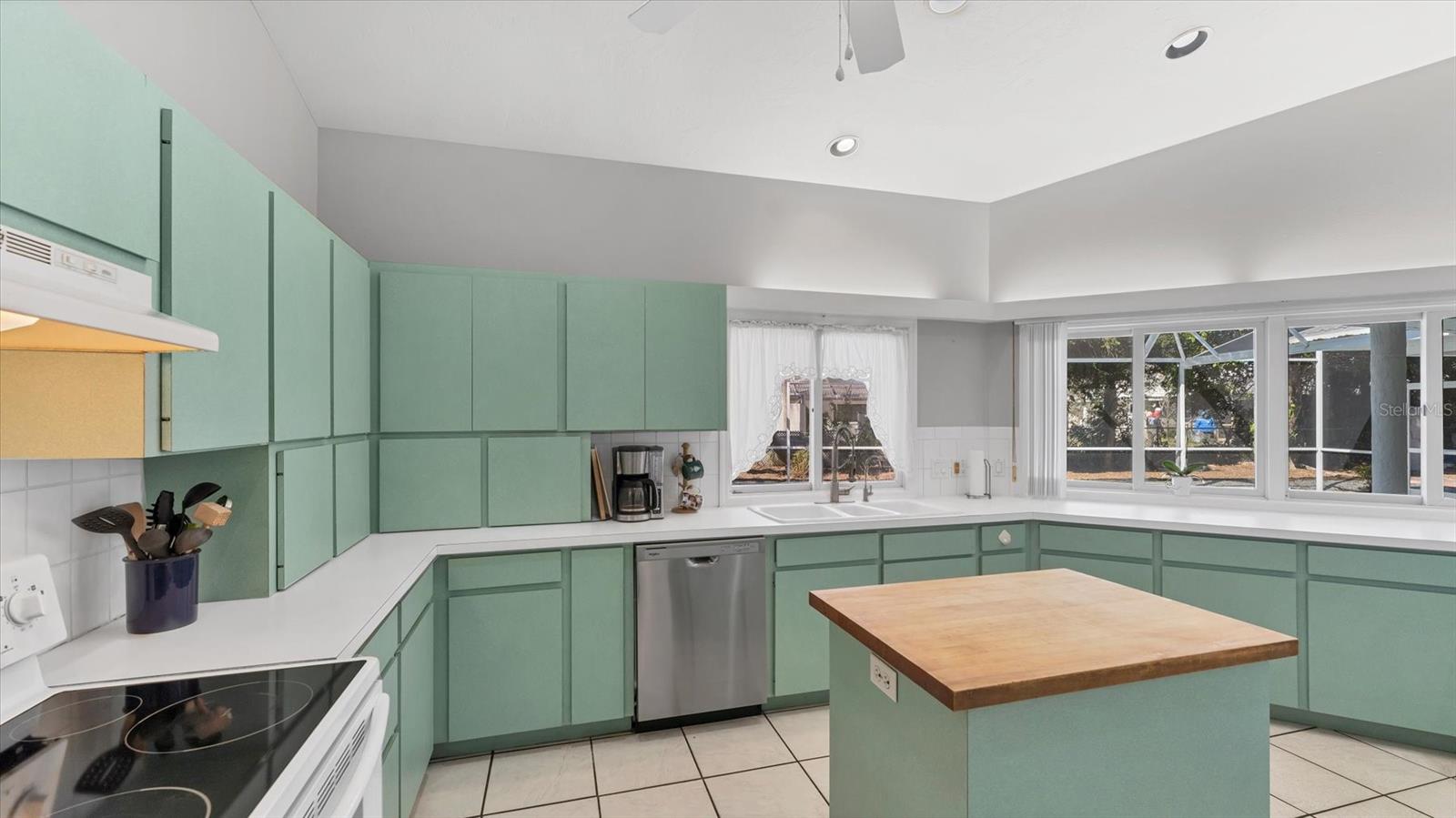 467 INGRES DR, NOKOMIS, FL, 34275