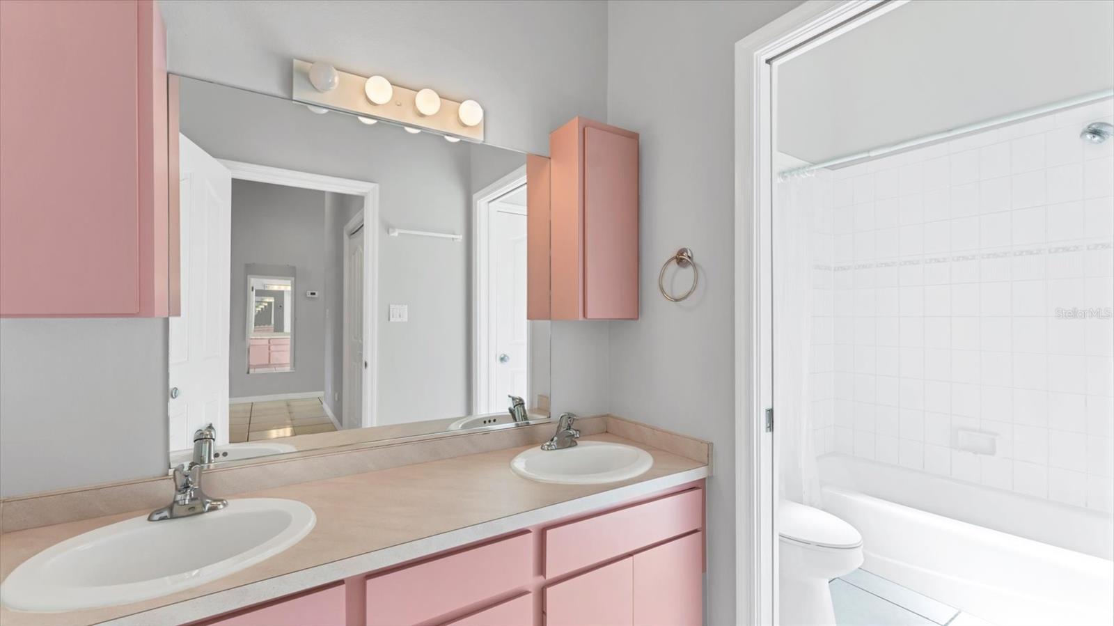 467 INGRES DR, NOKOMIS, FL, 34275