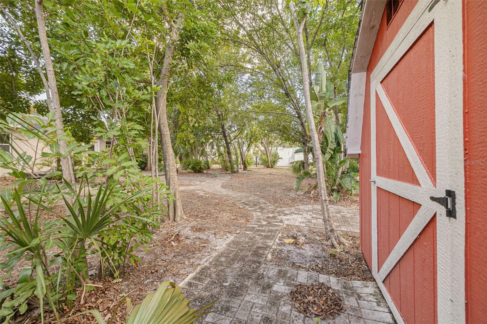 TB8468931 Property Photo