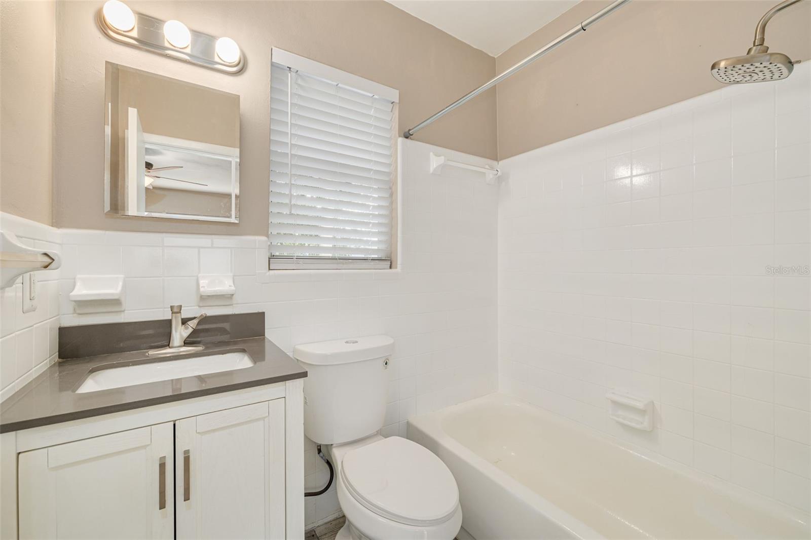 TB8468931 Property Photo