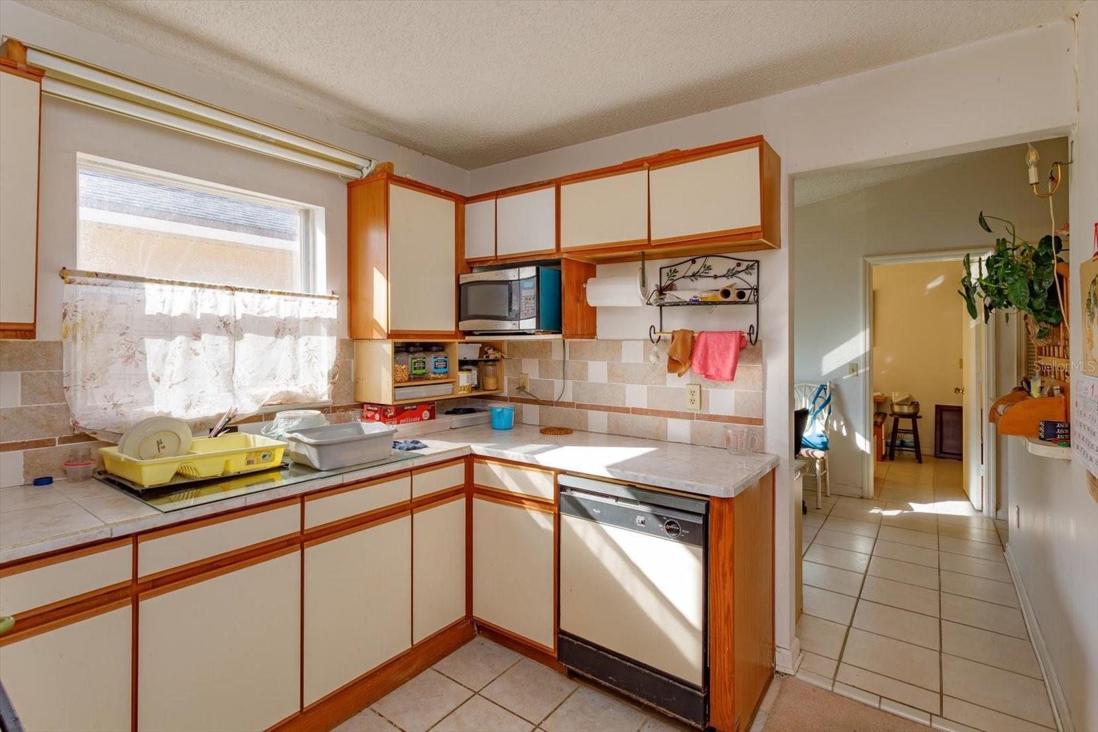 566 WECHSLER CIR, ORLANDO, FL, 32824