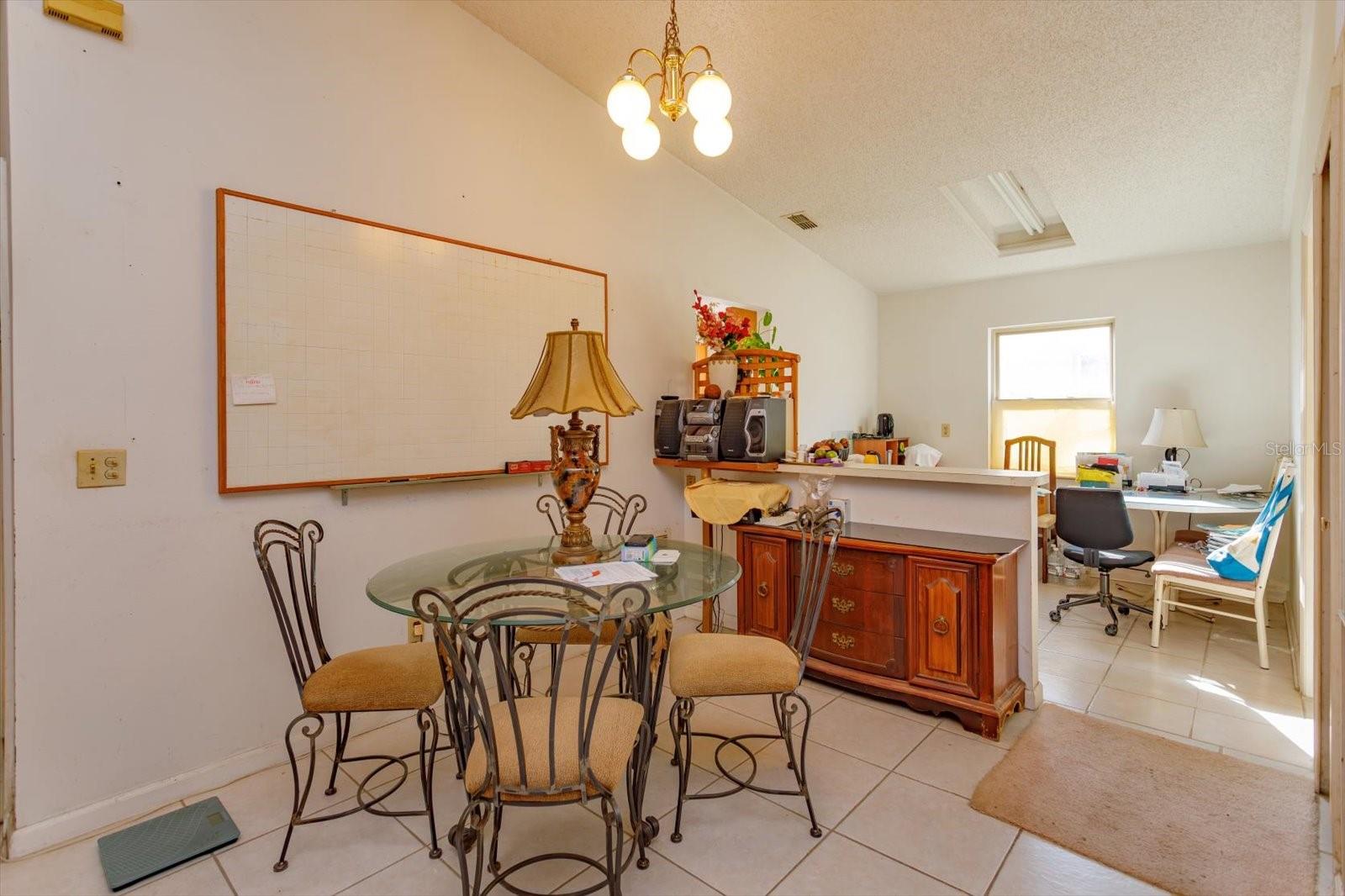 566 WECHSLER CIR, ORLANDO, FL, 32824