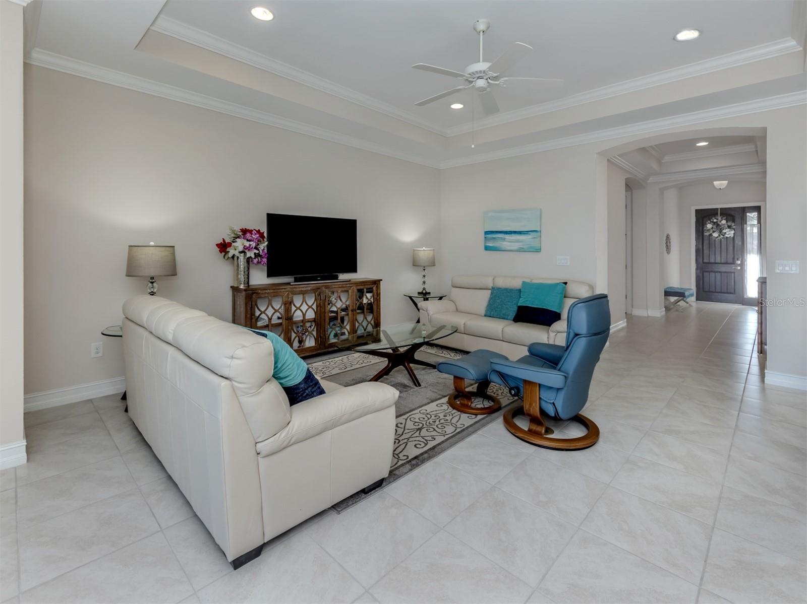 244 MARAVIYA BLVD, NOKOMIS, FL, 34275