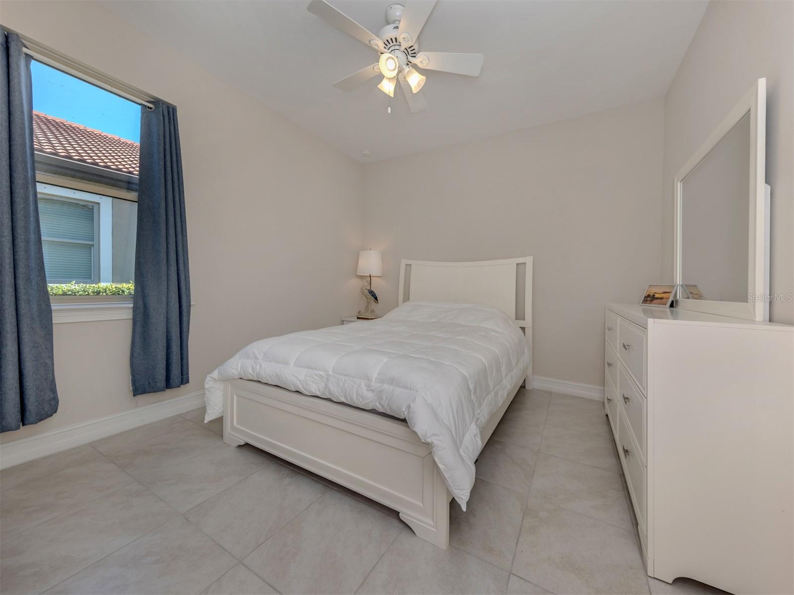 244 MARAVIYA BLVD, NOKOMIS, FL, 34275