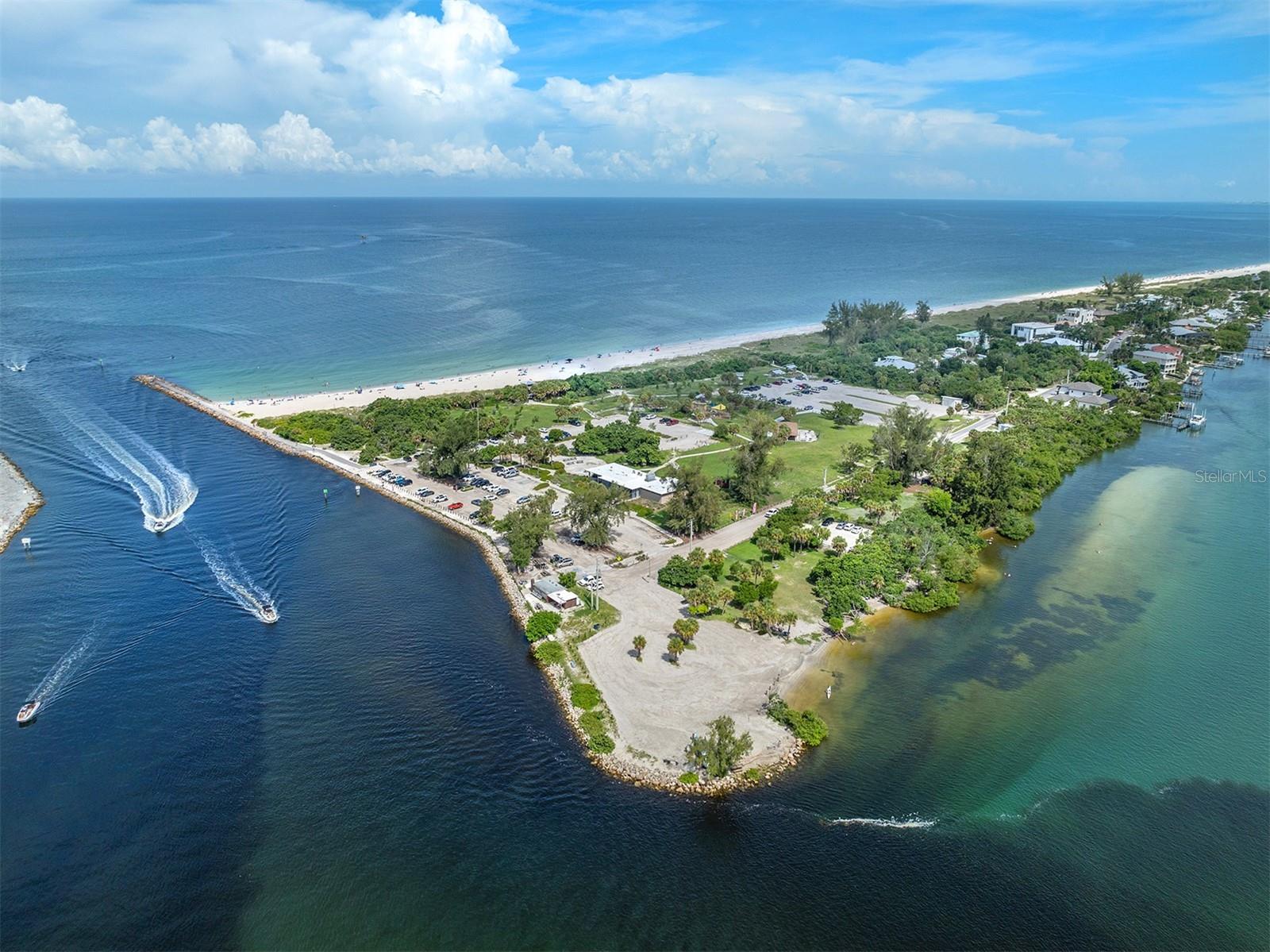 244 MARAVIYA BLVD, NOKOMIS, FL, 34275