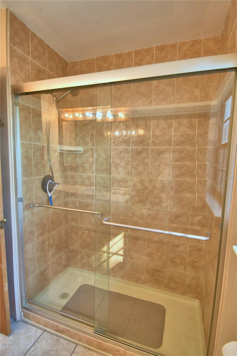 550 W PIERCE ST, LAKE ALFRED, FL, 33850