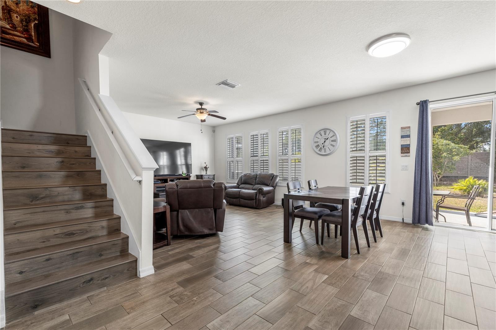 1565 FEATHER GRASS LOOP, LUTZ, FL, 33558