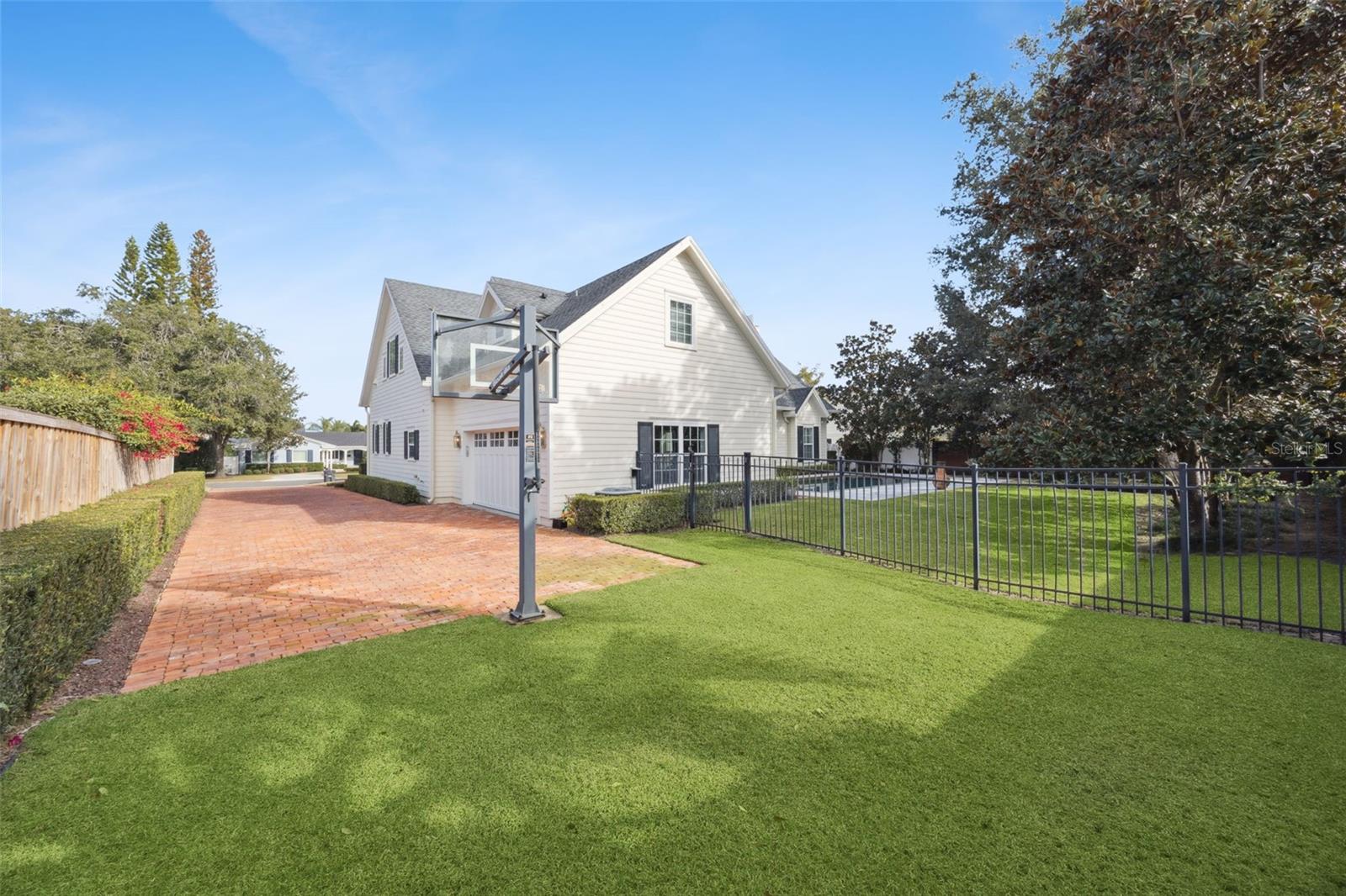 O6376953 Property Photo