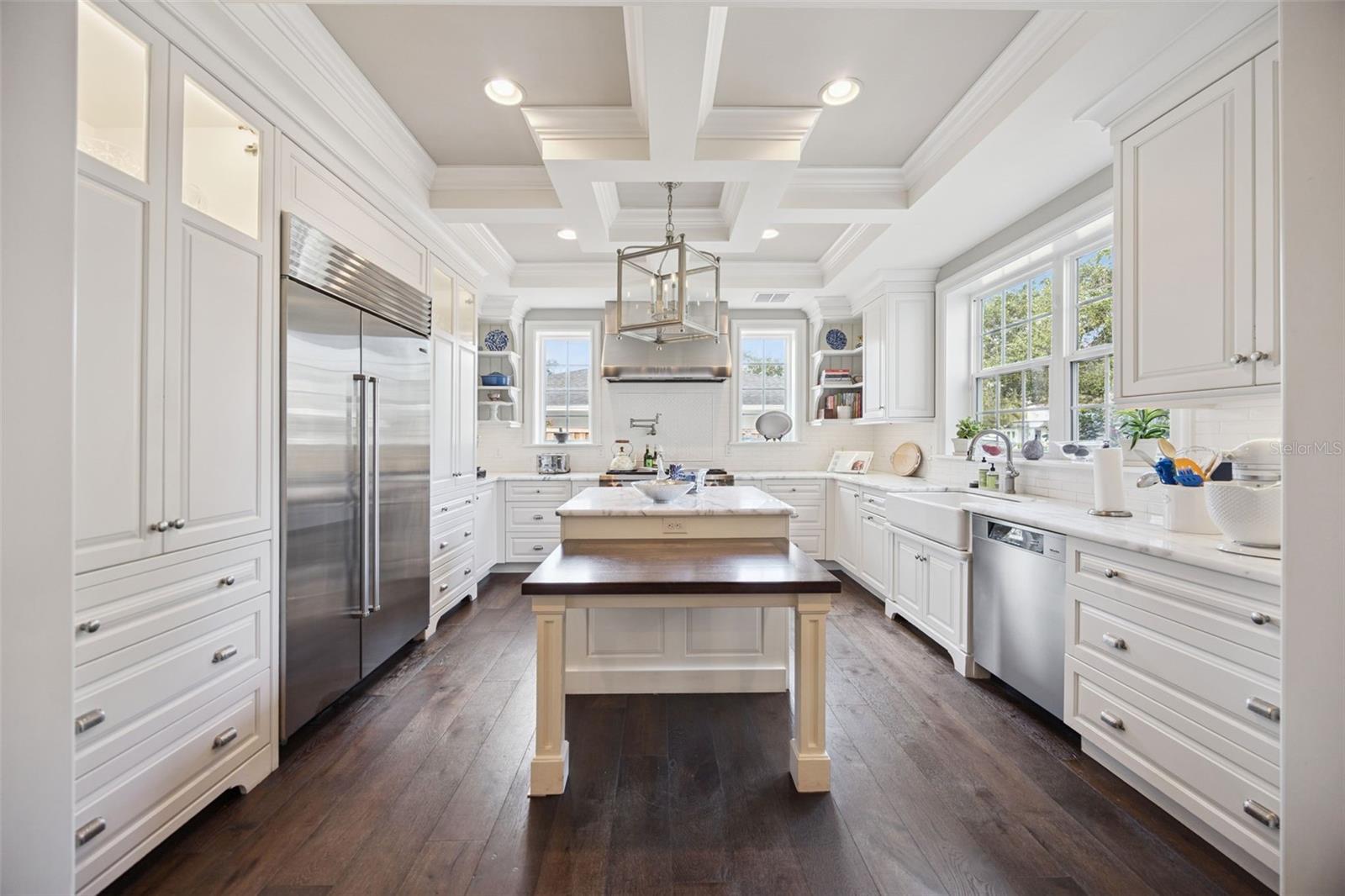 O6376953 Property Photo