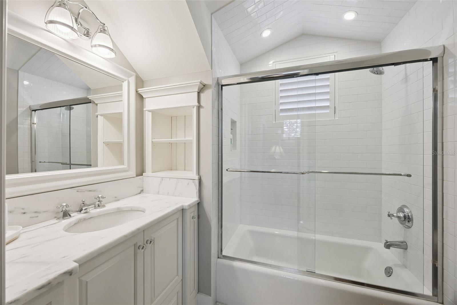 O6376953 Property Photo