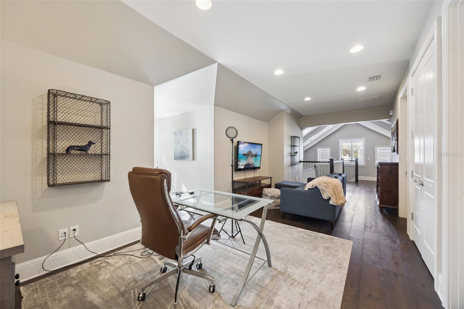 O6376953 Property Photo