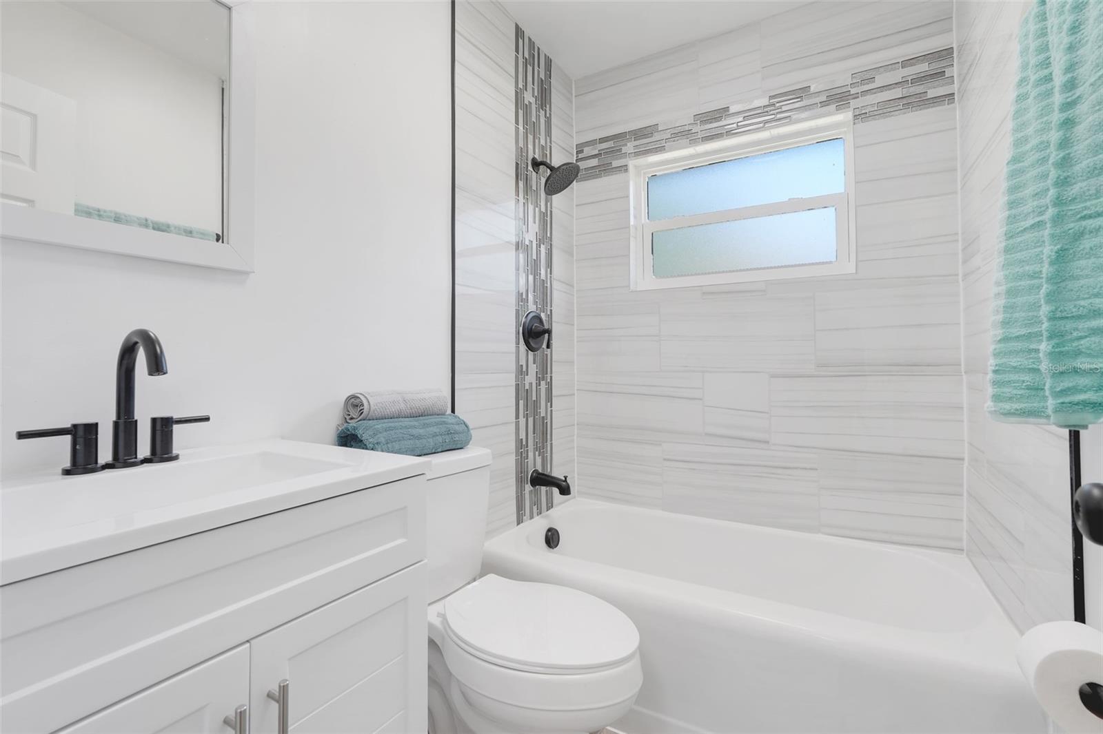 828 SAINT ANNE SHRINE RD, LAKE WALES, FL, 33898