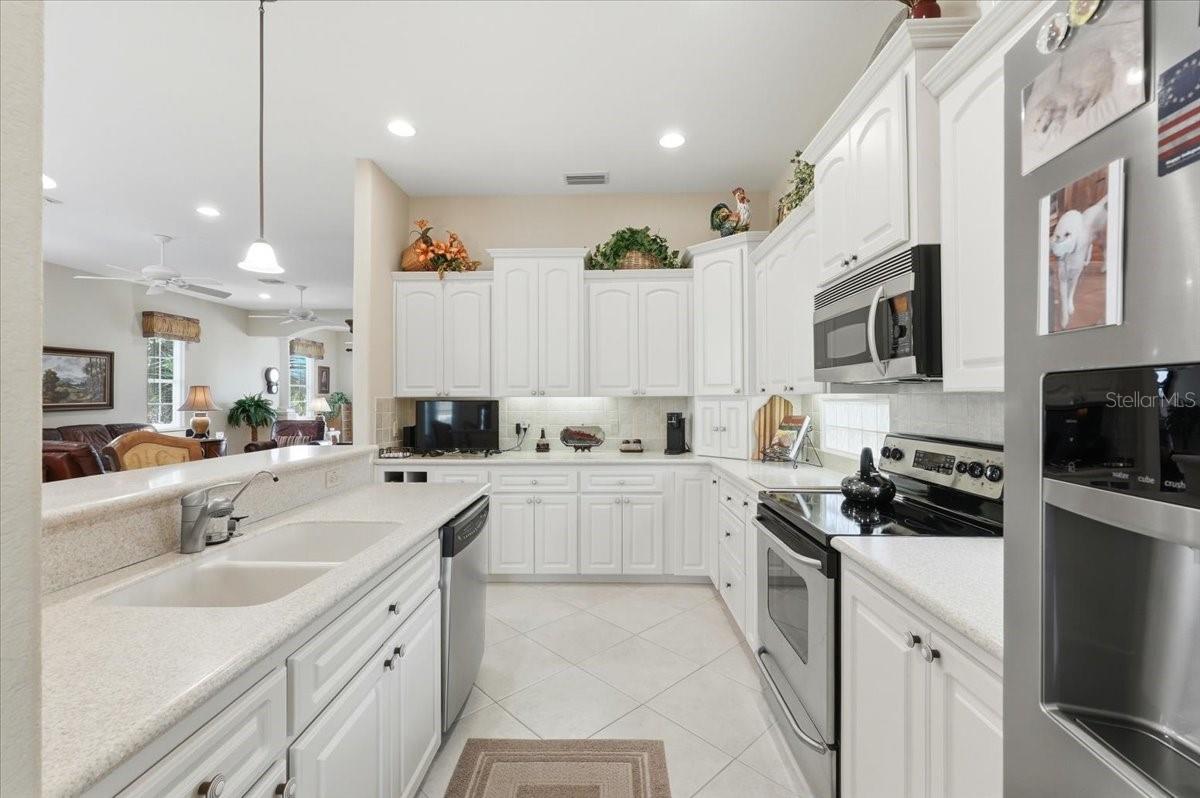 451 MOTORCOACH DR S, POLK CITY, FL, 33868