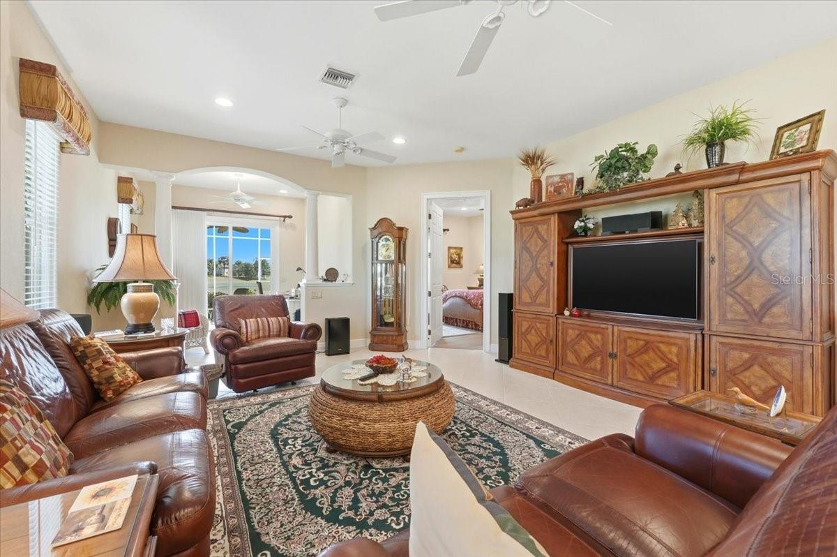 451 MOTORCOACH DR S, POLK CITY, FL, 33868